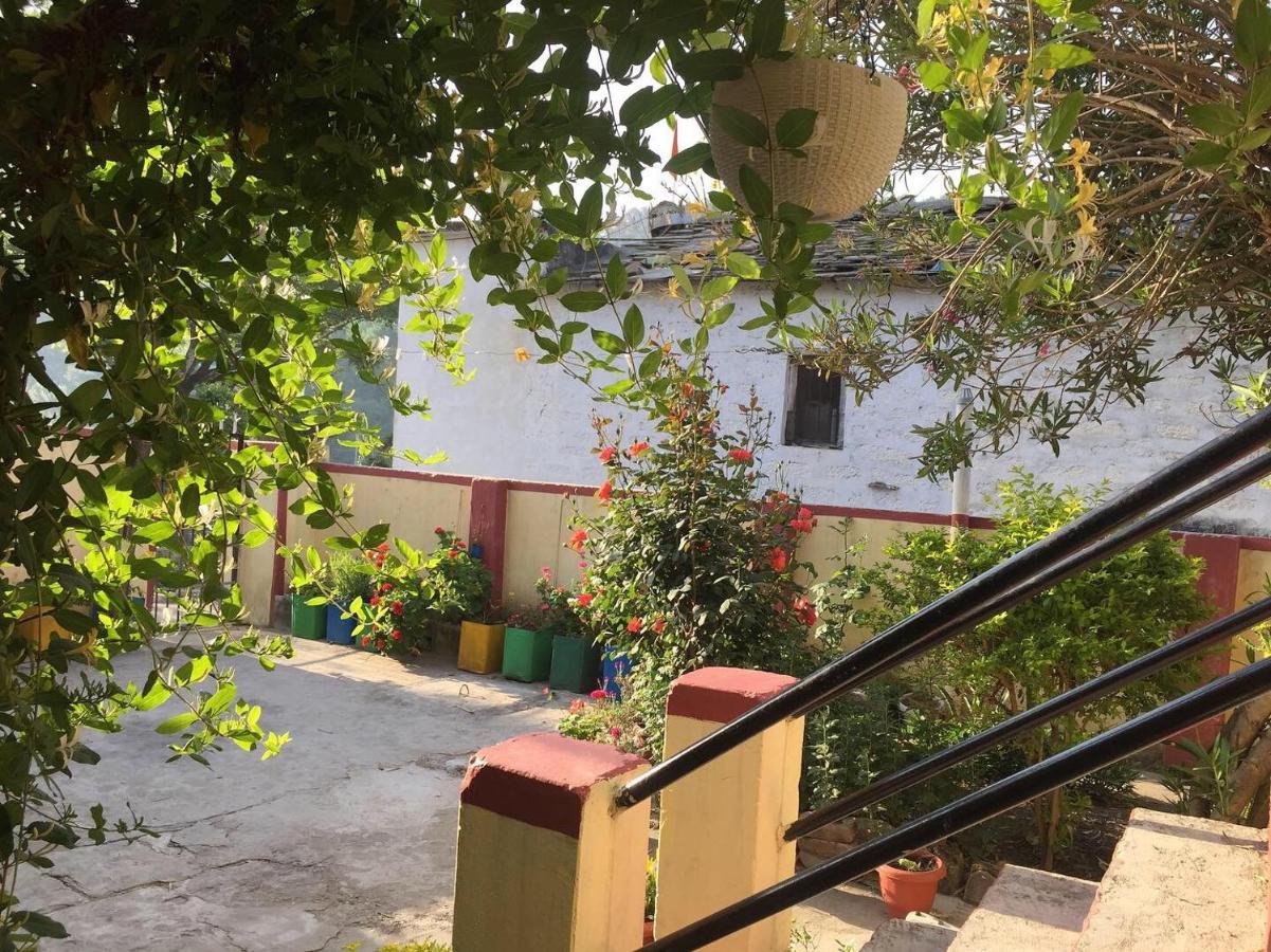 Katyuri Kings Divine Stay- Babaji'S Cave Dwarahat Ngoại thất bức ảnh
