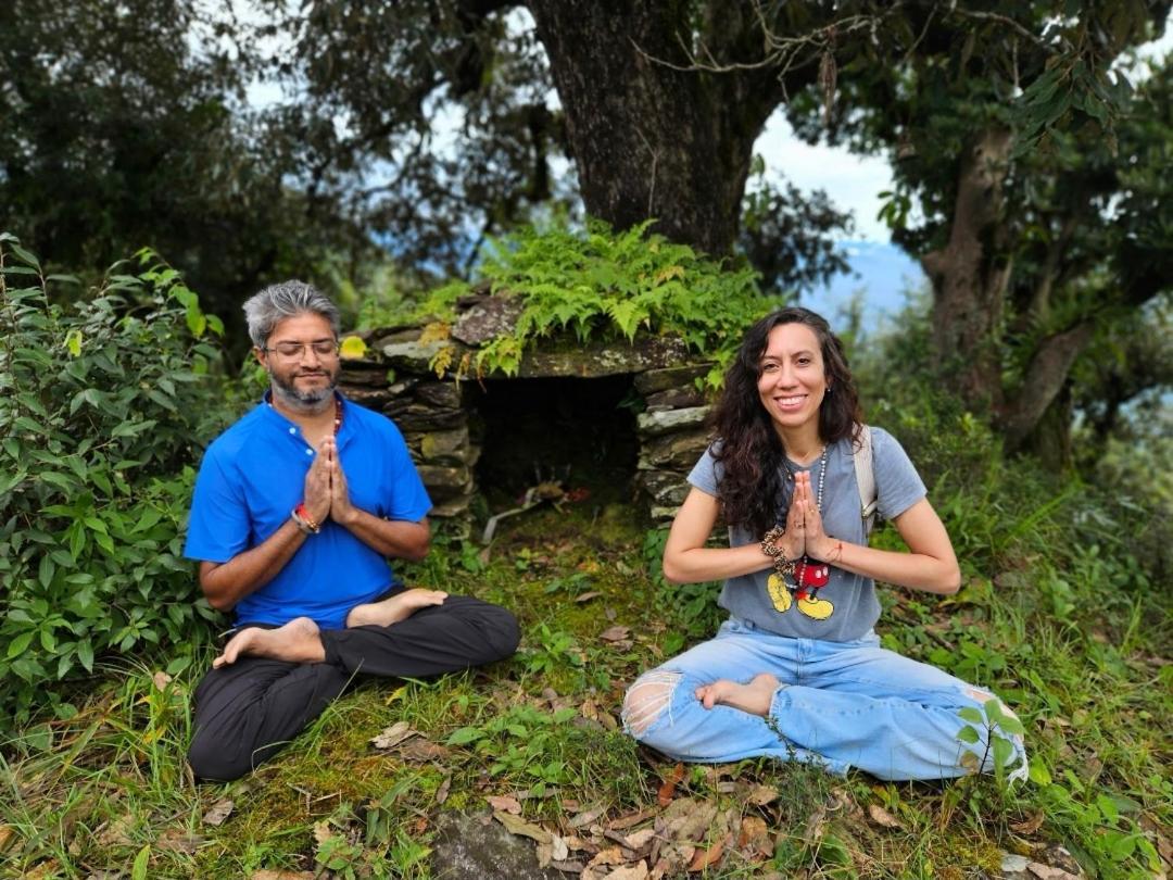 Katyuri Kings Divine Stay- Babaji'S Cave Dwarahat Ngoại thất bức ảnh