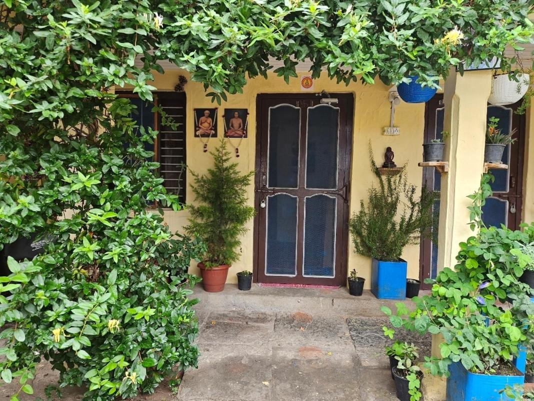 Katyuri Kings Divine Stay- Babaji'S Cave Dwarahat Ngoại thất bức ảnh