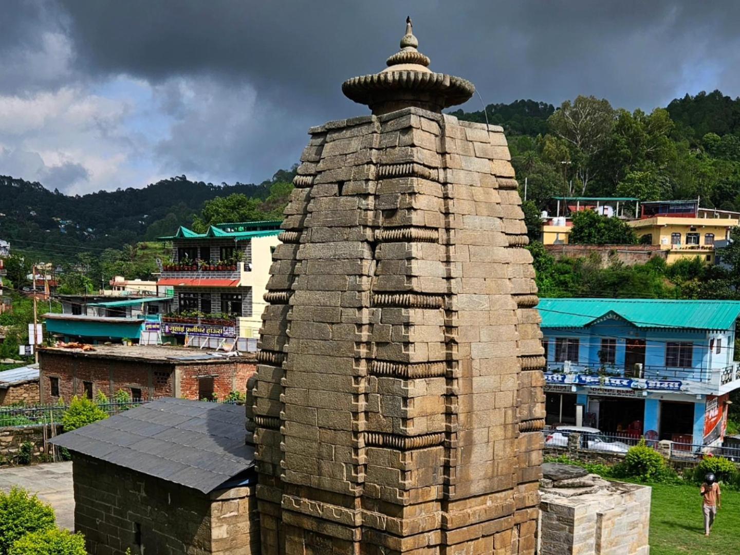 Katyuri Kings Divine Stay- Babaji'S Cave Dwarahat Ngoại thất bức ảnh
